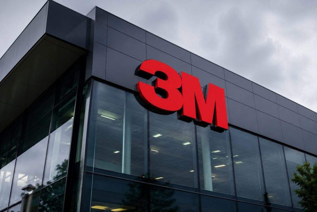 3M Shares Retain 11% Post-Earnings Jump Even as Valuation Outpaces Guidance