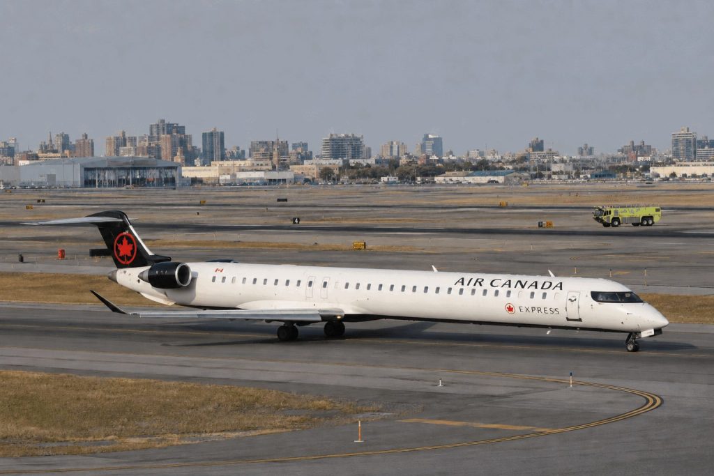 Air Canada Stock Falls 1.5% as LaGuardia Controller Firings Renew Safety Scrutiny Air Canada Stock Falls 1.5% as LaGuardia Controller Firings Renew Safety Scrutiny