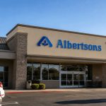Albertsons closes 0.5% of stores amid falling margins
