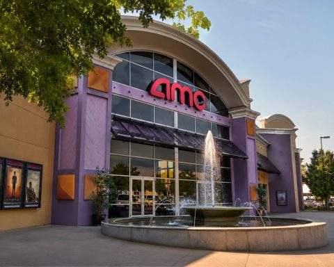 AMC Entertainment (NYSE:AMC) Stock: Blockbuster Weekend Could Represent 14% of Core Quarterly Revenue