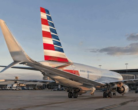 American Airlines’ 60% Growth in Premium Seats Puts 2.3-Fold Revenue Edge to the Test