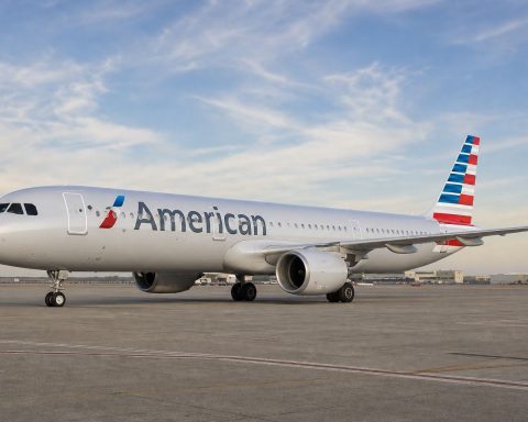 American Airlines Stock Falls 1.5% as $1,000 Trump Accounts Match Adds Modest Cost