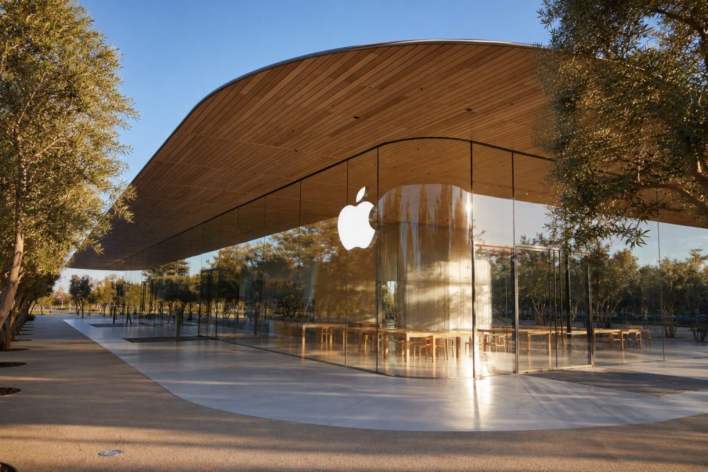 Apple TV Faces F1 Viewership Decline, Testing Revenue Against 900,000 Subscriber Threshold