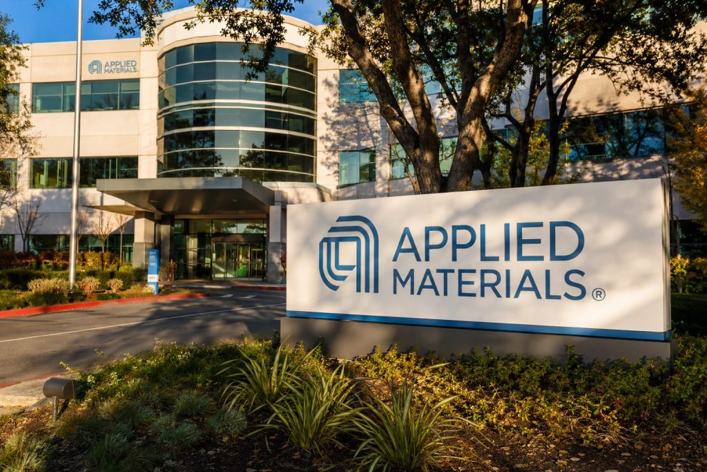 Applied Materials Drops 5.2% as Stagnant 50.4% Margin Raises Questions on 32x AI Multiple Applied Materials Drops 5.2% as Stagnant 50.4% Margin Raises Questions on 32x AI Multiple