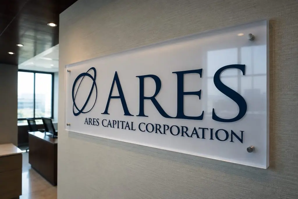 Ares Capital (NASDAQ:ARCC) Stock Offers 10% Yield as Dividend Cushion Narrows
