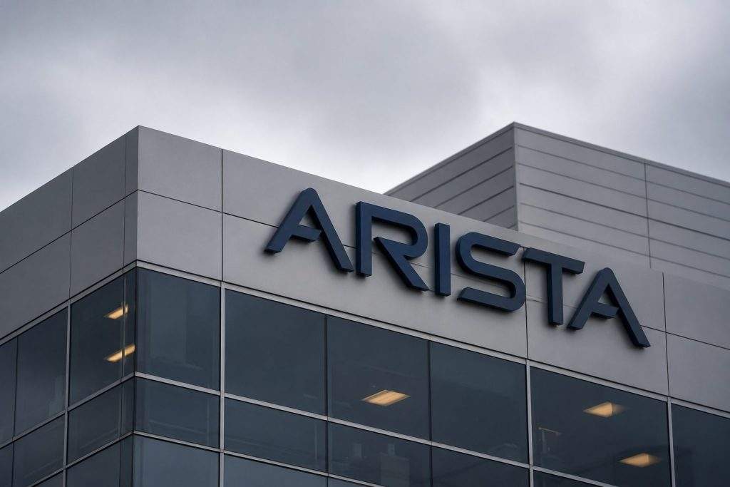 Arista Networks (NYSE:ANET) Shares Gain Following $3.3 Billion Outlook and Stronger Demand
