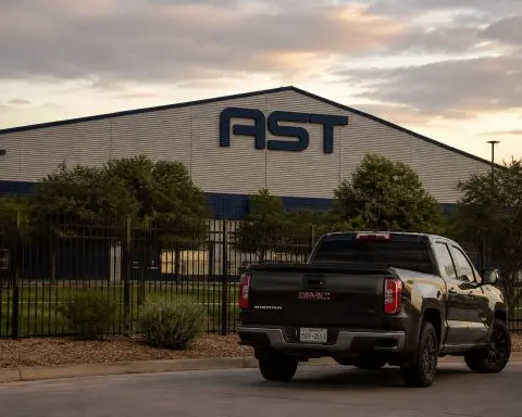 AST SpaceMobile (NASDAQ:ASTS) Shares Continue to Gain as BlueBird Launch Draws Attention to Next Steps