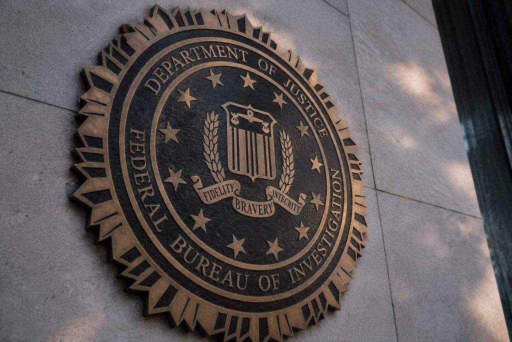 FBI Agent’s Crypto Charges Highlight Wallet Oversight Debate as Crypto Stocks Climb