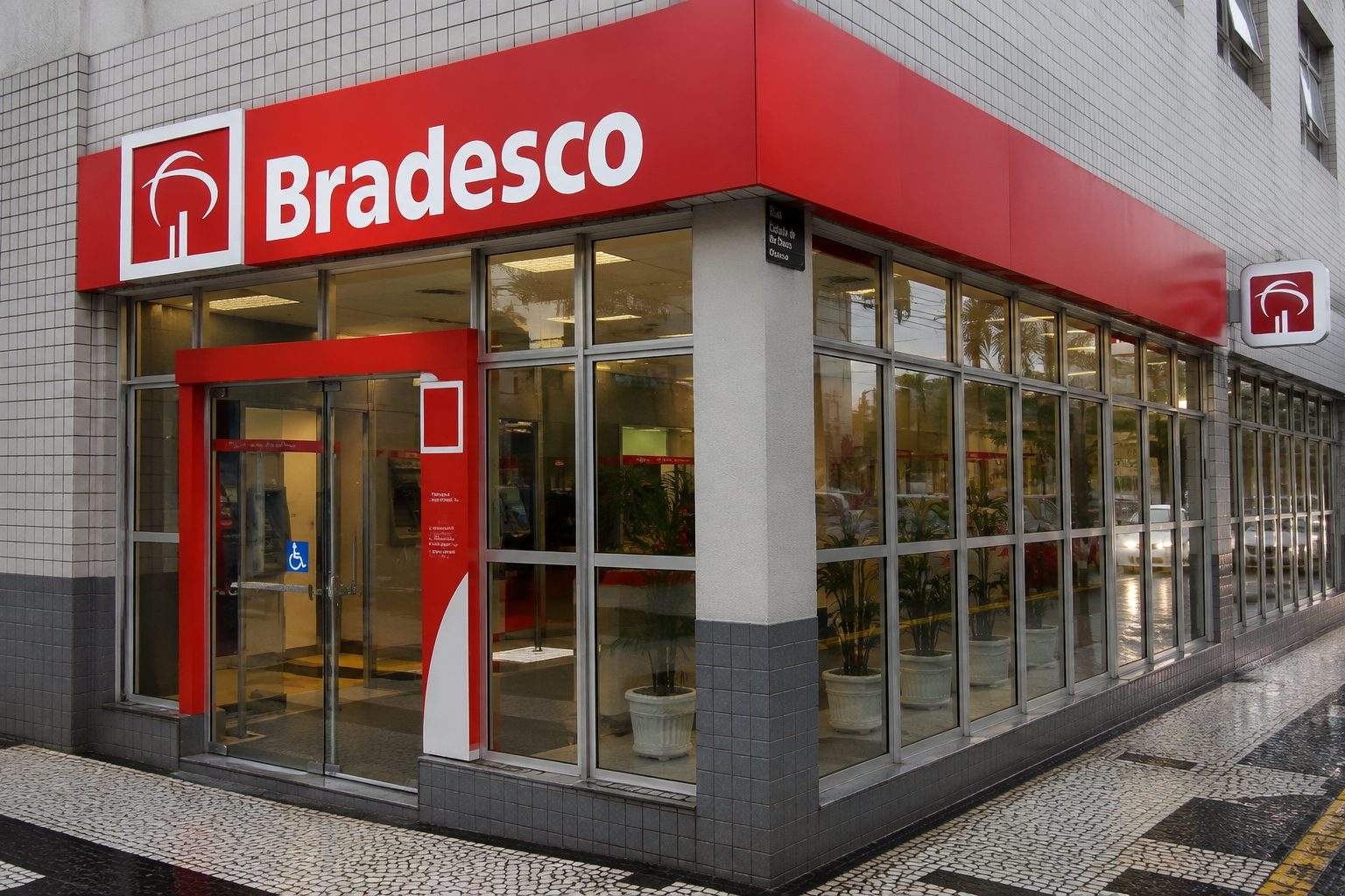 Banco Bradesco S.A. (BVMF:BBDC4) shares drop under rights issue price amid credit cost pressures Banco Bradesco S.A. (BVMF:BBDC4) shares drop under rights issue price amid credit cost pressures