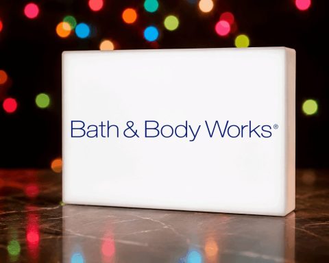 Bath & Body Works Stock (BBWI) Falls as Nightmare Collection Tests a $48 Million Store-Sales Gap