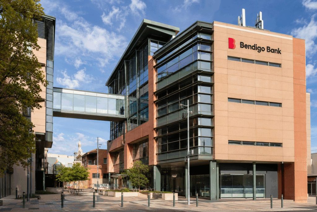 Bendigo Bank takes 9% cash earnings hit from risk remediation, posts profit recovery