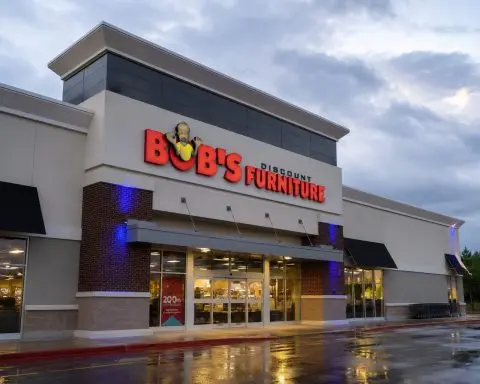 Bob’s Discount Furniture (NYSE:BOBS) meets 11.4% margin challenge in H2