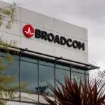 Broadcom Inc. (NASDAQ:AVGO) Shares Rise 7% as $128 Billion AI Deals Spotlight Funding Concerns