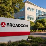 Broadcom Shares Drop 5.9% as Single Day Accounts for 71% of Weekly Decline