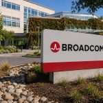 Broadcom Shares Slide 5%, AI Needs to Account for 72% of Growth Next Quarter