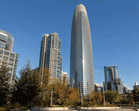 Cambio de 12 mil millones de dólares en las ganancias de Salesforce vinculado al crecimiento orgánico al cierre de la sesión regular en EE. UU.