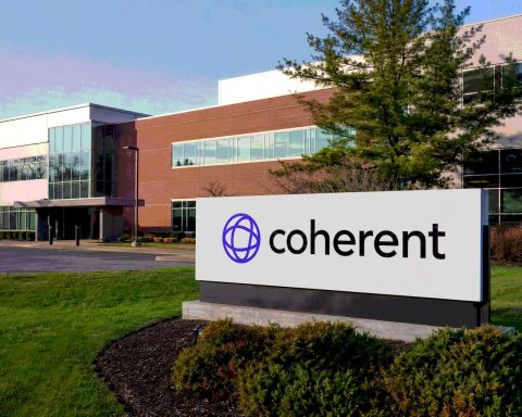 Coherent Stock (COHR) Erases an 8% Rally After Earnings as AI-Optics Bar Rises