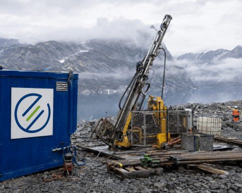 Critical Metals Shares Surge 23%, $7.11 Finish Holds Merger Ratio to Cap