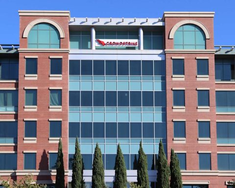 CrowdStrike Shares Gain 4% After Company Reports Record ARR and Sells at 40x Sales Ratio