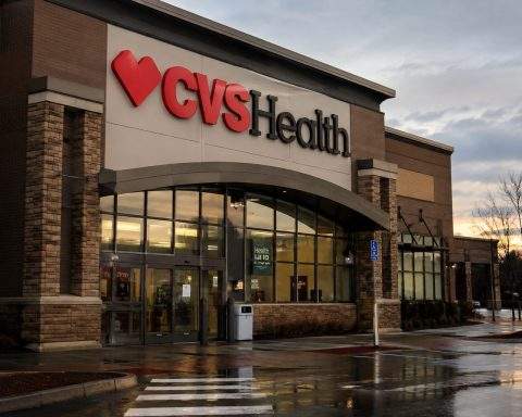 CVS Health (NYSE:CVS) boosts outlook with Aetna responsible for 98% of operating-profit guidance increase