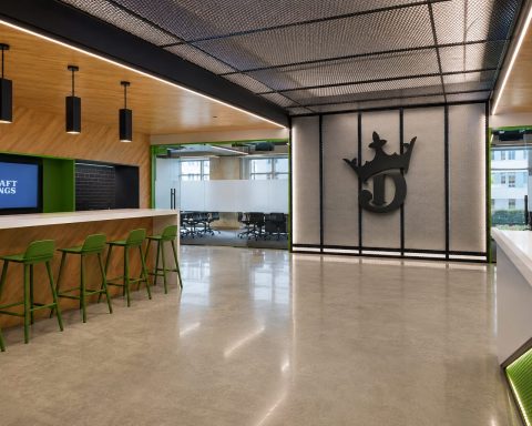 DraftKings Offers $150 NFL Bonus, Spotlighting User Acquisition Costs