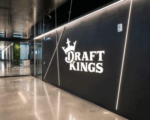DraftKings Shares Climb 5% While MLB Promotions Challenge Margin Rebound