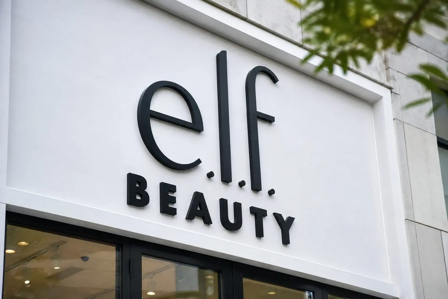E.l.f. Beauty (NYSE:ELF) lifts guidance after Rhode accounts for a third of quarterly revenue