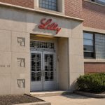 Eli Lilly Shares Approach Record High While Retatrutide Legal Action Secures New Obesity Hope