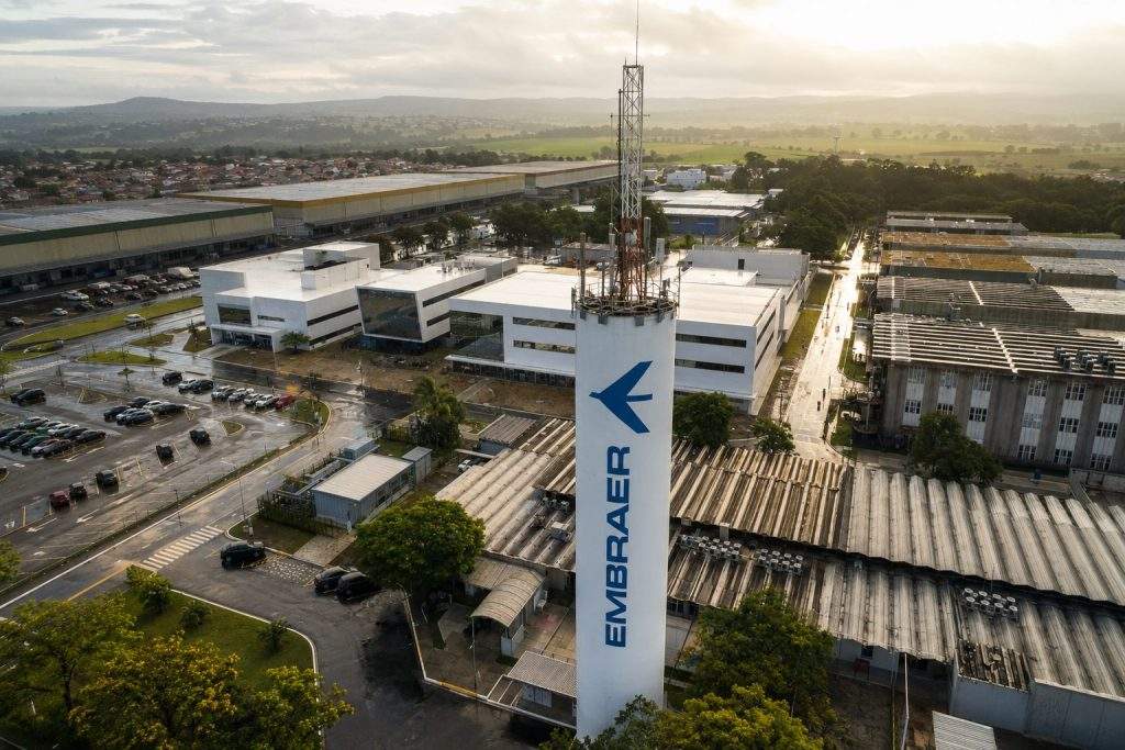 Embraer (NYSE:EMBJ) gains 5.7% after tax and tariff relief account for 96% of EBIT forecast increase