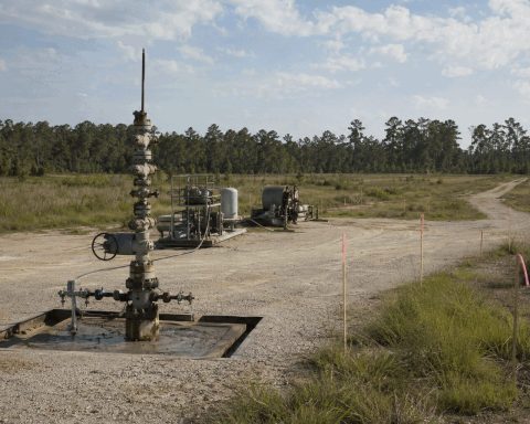 Expion Energy Shares Surge 61% After $8.2 Million Fundraising Equates to Market Cap