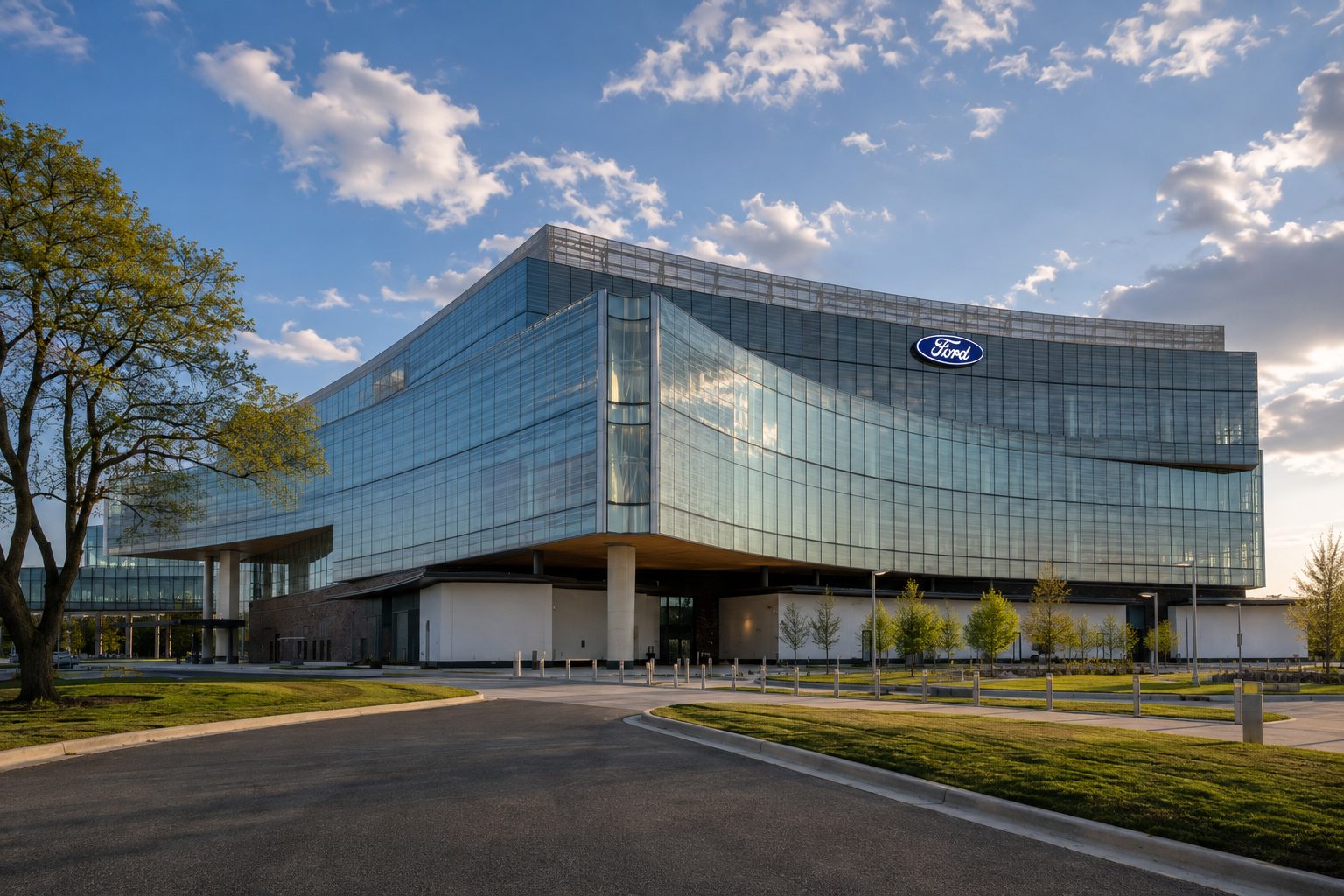 Ford Shares Gain Following DBS Upgrade as Earnings Forecast Attracts Investors Ford Shares Gain Following DBS Upgrade as Earnings Forecast Attracts Investors