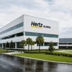 Hertz Shares Drop 12% as Ackman’s Departure Puts $984 Million Liquidity Buffer in Focus