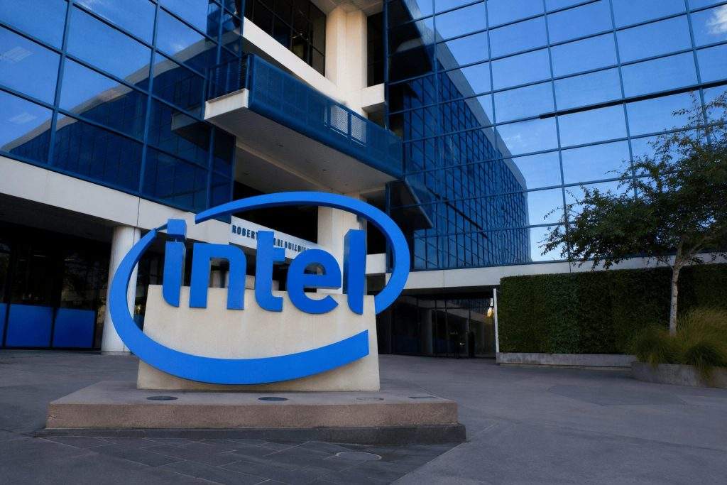 Intel (NASDAQ:INTC) Gains 12.7% This Week; Thin Volume Raises Doubts Over Strength of Rally Intel (NASDAQ:INTC) Gains 12.7% This Week; Thin Volume Raises Doubts Over Strength of Rally