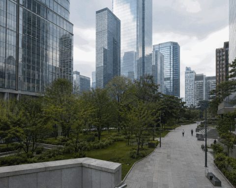 Investors Pull $25.48 Billion from Asian Equities Led by Taiwan, Korea as India Attracts Funds