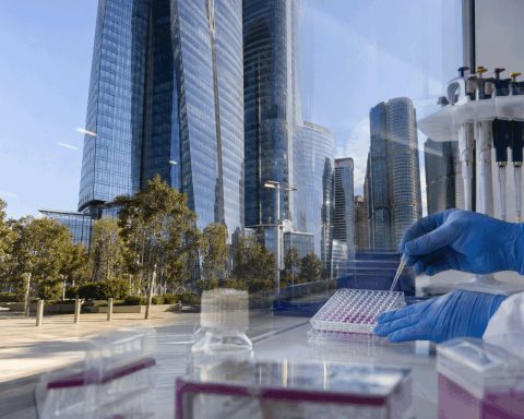 Kazia Therapeutics Drops 7.3% With $40 Million Offering After Clinical Data Surge