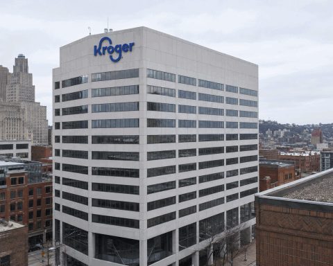 Kroger Stock’s 0.7% Dip Matches Dividend, Muting 19 Million-Egg Recall Signal