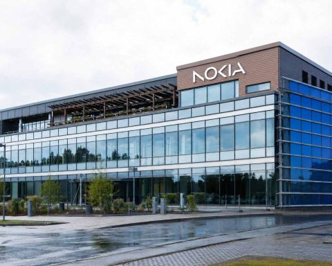 Las acciones de Nokia (NOK) suben un 8% mientras los pedidos de IA alcanzan 6,3 veces los ingresos trimestrales