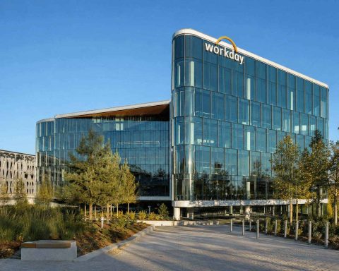 Las acciones de Workday suben un 20% tras negociaciones con Silver Lake que aumentan el valor del acuerdo en 8.600 millones de dólares