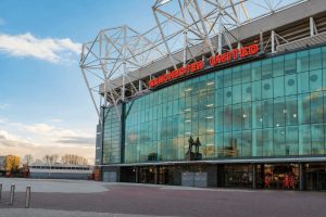 Manchester United Stock (NYSE:MANU): Reported £65 Million Baleba Bid Equals 107% of Cash