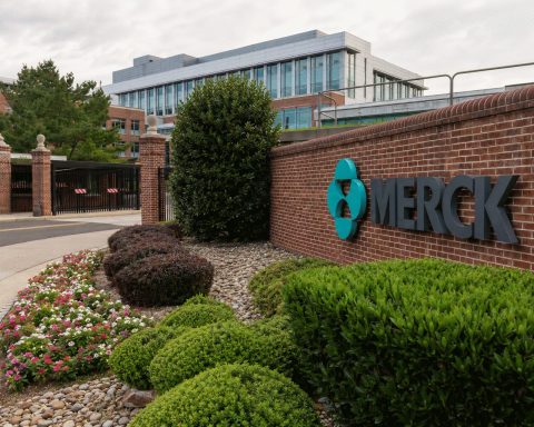 Merck Stock Jumps 13% as a $44 Billion Gain Outruns Cancer-Vaccine Forecasts