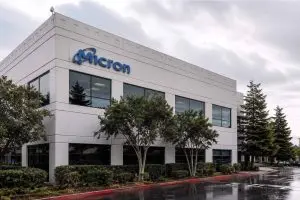 Micron Technology (NASDAQ:MU) Shares Drop on China Capacity Concerns Outpacing DRAM Price Growth