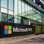 Microsoft Shares Tick Up, U.S. Markets Trade as China Windows 10 Departure Weighs on 1.5% Revenue Risk