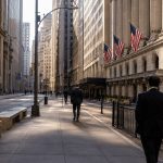 Nasdaq 100 Futures Rise; Applied Materials’ 5% Fall Highlights Growth Premium