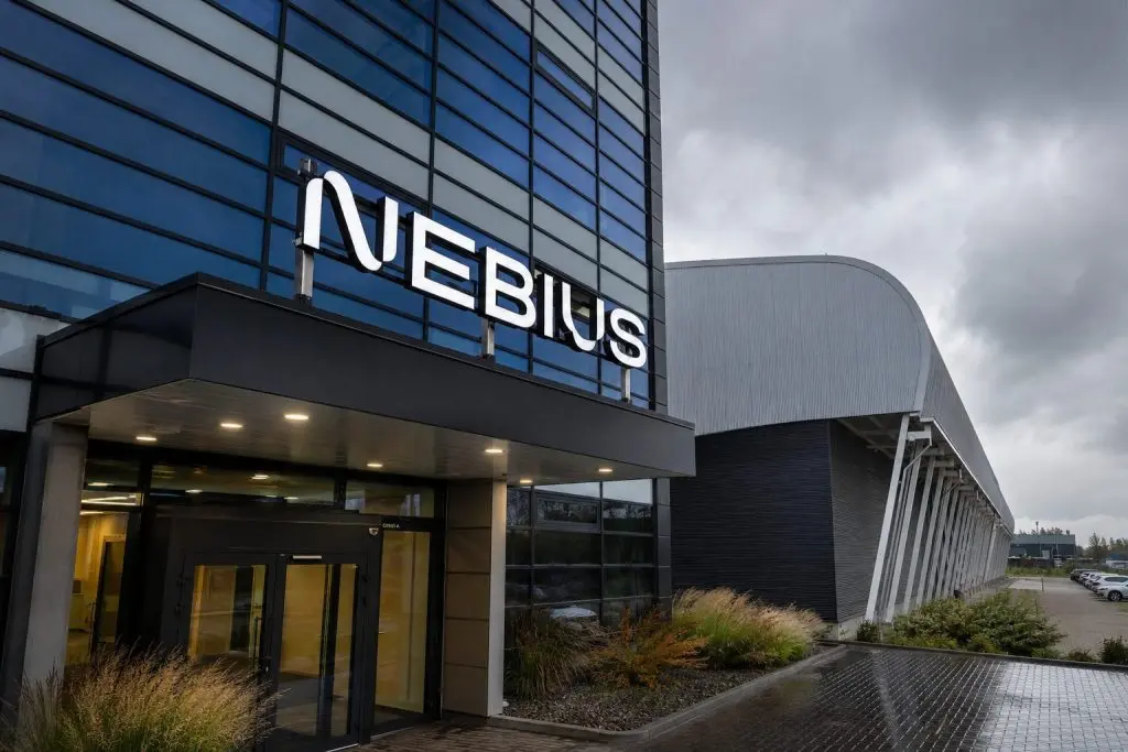 Nebius (NASDAQ:NBIS) Falls 10% as Investors Weigh Q2 Revenue Outlook