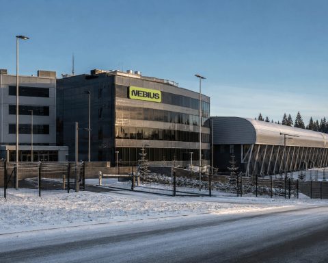 Nebius Shares Drop 11% as $4.5 Billion Bond Finances 80% of Quarterly AI Budget