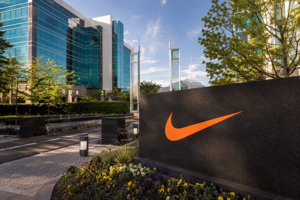 Nike Stock Rebounds 2.3%, but Wall Street’s $40–$75 Split Tests the Bottom Call