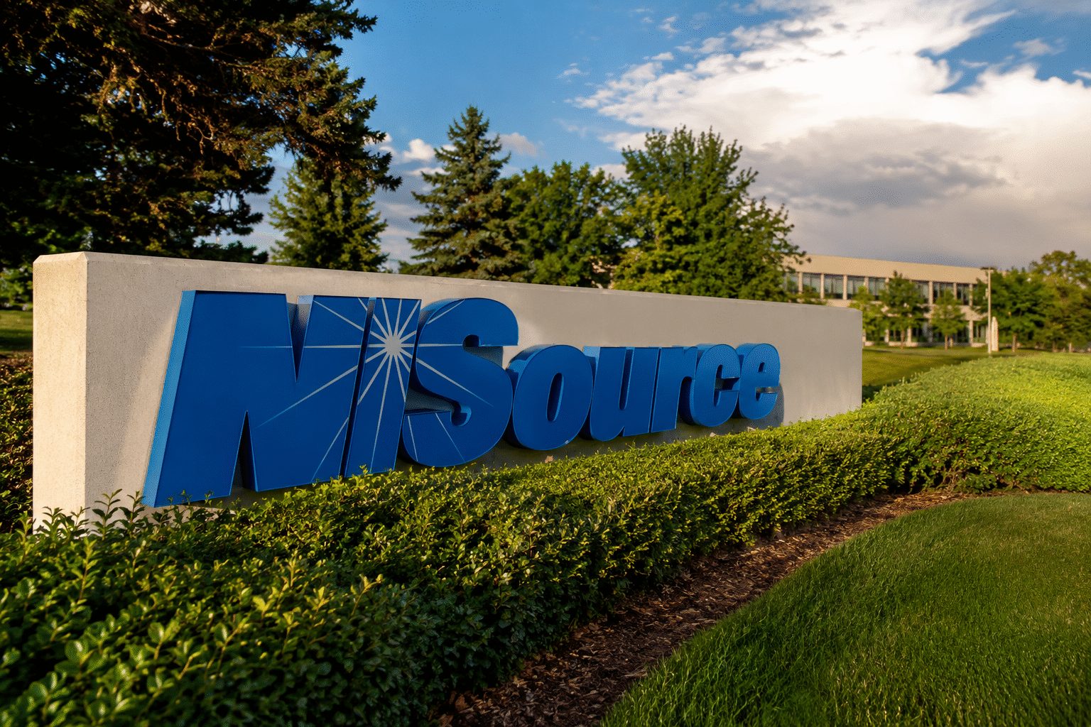 NiSource Shares Rise 9.5% Amid Indiana Power Outages, Challenging Regulated Model NiSource Shares Rise 9.5% Amid Indiana Power Outages, Challenging Regulated Model