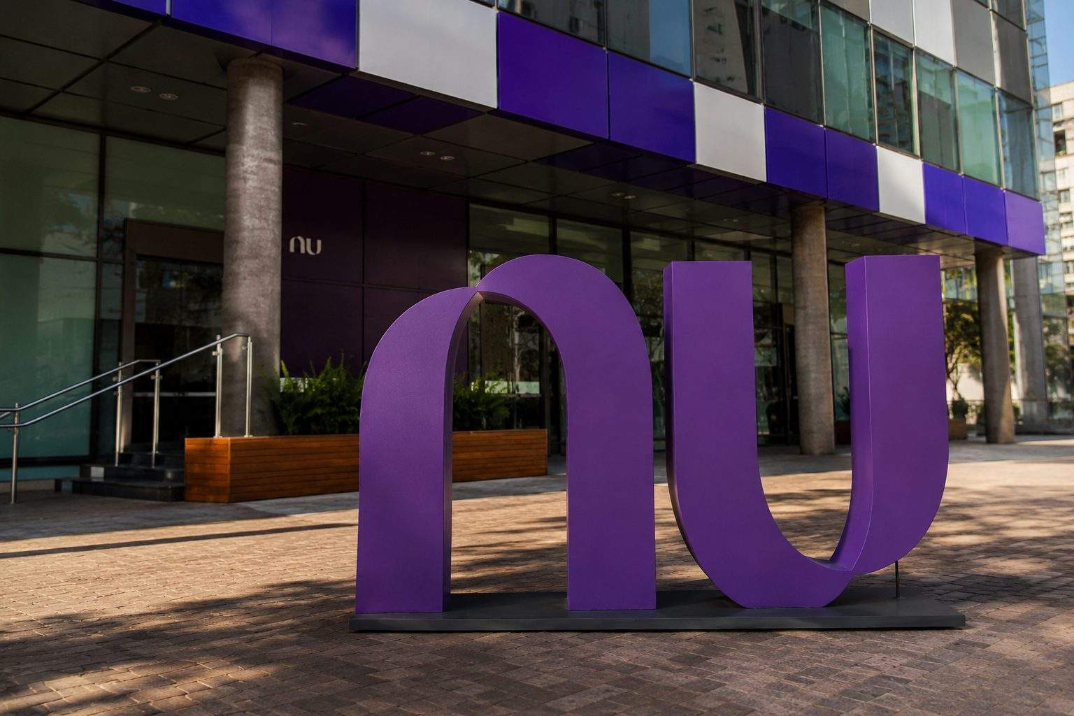 Nu Holdings Ltd. (NYSE:NU) Faces Earnings Spotlight as Share Price Falls Behind Nasdaq by 8.6 Points Nu Holdings Ltd. (NYSE:NU) Faces Earnings Spotlight as Share Price Falls Behind Nasdaq by 8.6 Points