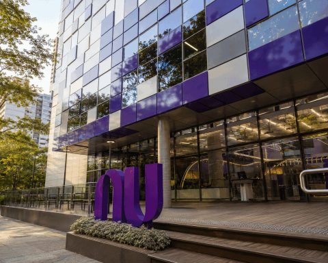 Nu Holdings stock (NU) retreats ahead of earnings as credit margins come under scrutiny