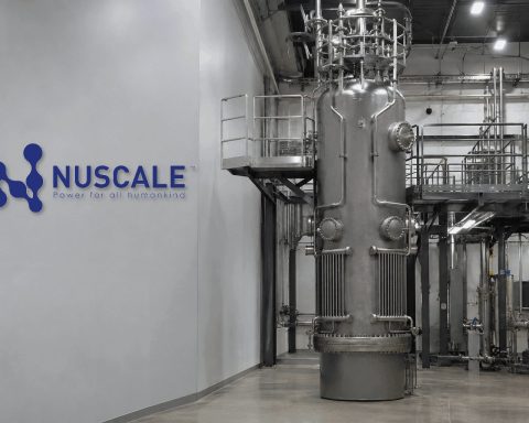 NuScale Power Drops 4.6% After Investors Weigh $4 Billion Valuation Against $75,000 Quarterly Revenue